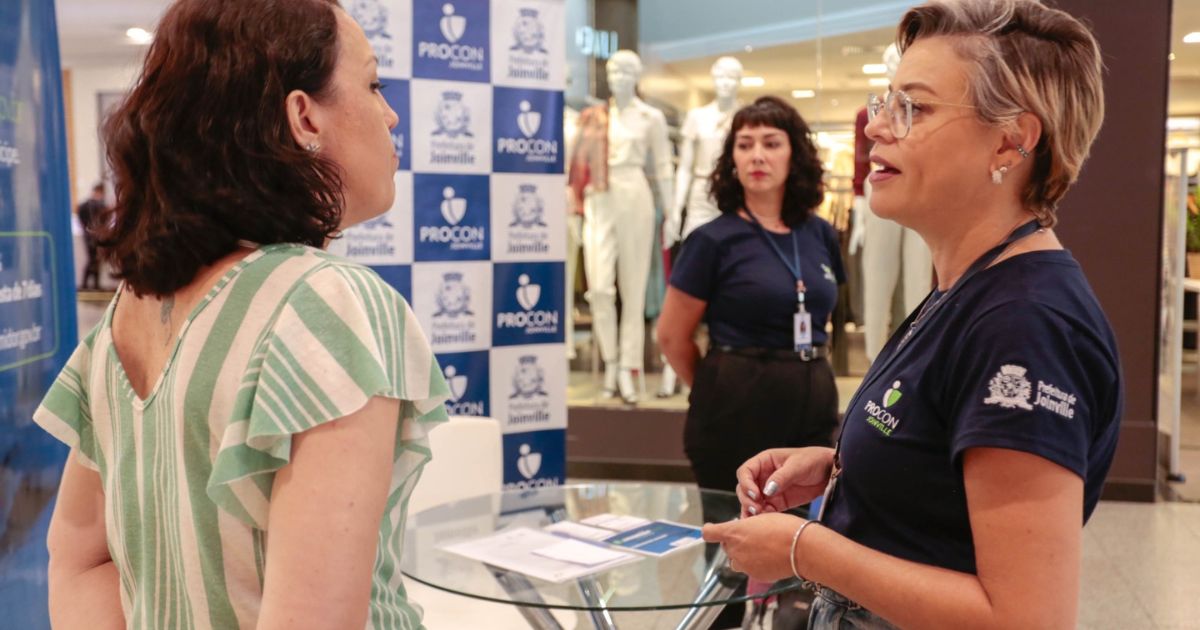 Durante Semana do Consumidor Procon realiza ações em shoppings de