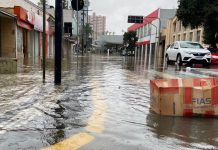 Maré alta pode chegar a quase dois metros e coloca Joinville em alerta para alagamentos