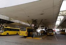 Homem é preso por se masturbar dentro de ônibus de Joinville