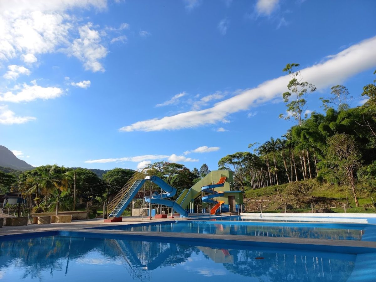 Parque – Parque Aquático Cascata do Piraí