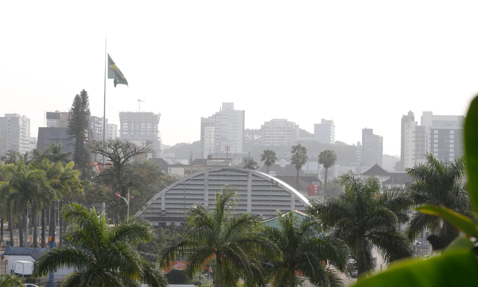 Fuma A Das Queimadas Defesa Civil De Joinville Orienta Sobre Cuidados Devido S Condi Es Do Ar