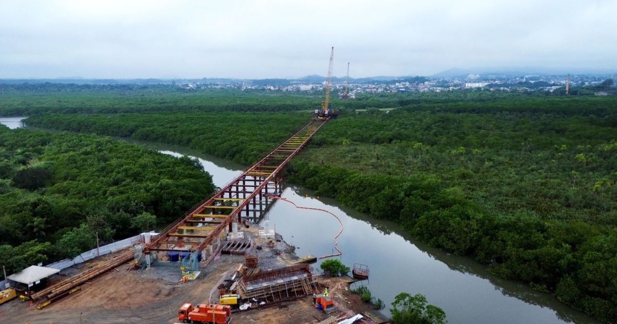 Obra da Ponte Joinville