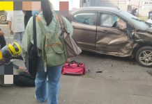 VÍDEO – Colisão entre três veículos deixa ao menos uma pessoa ferida no bairro Anita Garibaldi, em Joinville