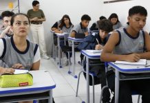 Joinville abre matrículas para jovens e adultos concluírem o ensino fundamental