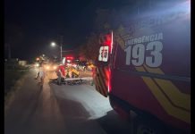 Mulher fica ferida após sofrer queda de garupa de moto em Araquari Araquari