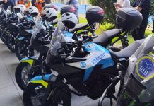 Agentes de trânsito de Joinville recebem novas motos e equipamentos