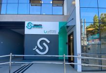 Clínica odontológica da Sabrina Sato chega a Joinville