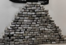 Duas mulheres são presas transportando 135 kg de maconha, em Joinville