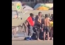 VÍDEO – Mulher é resgatada de helicóptero após se afogar em praia de São Francisco do Sul